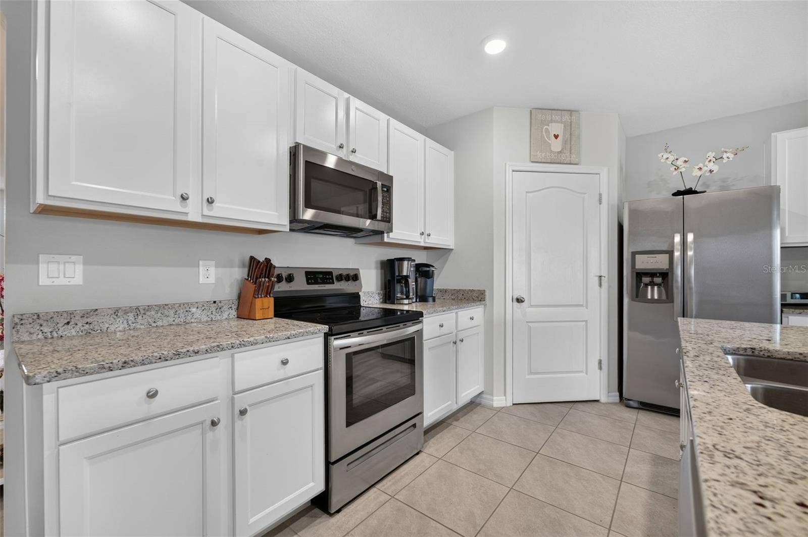 4367 LOOKING GLASS PLACE, Sanford, FL 32771 Kitchen