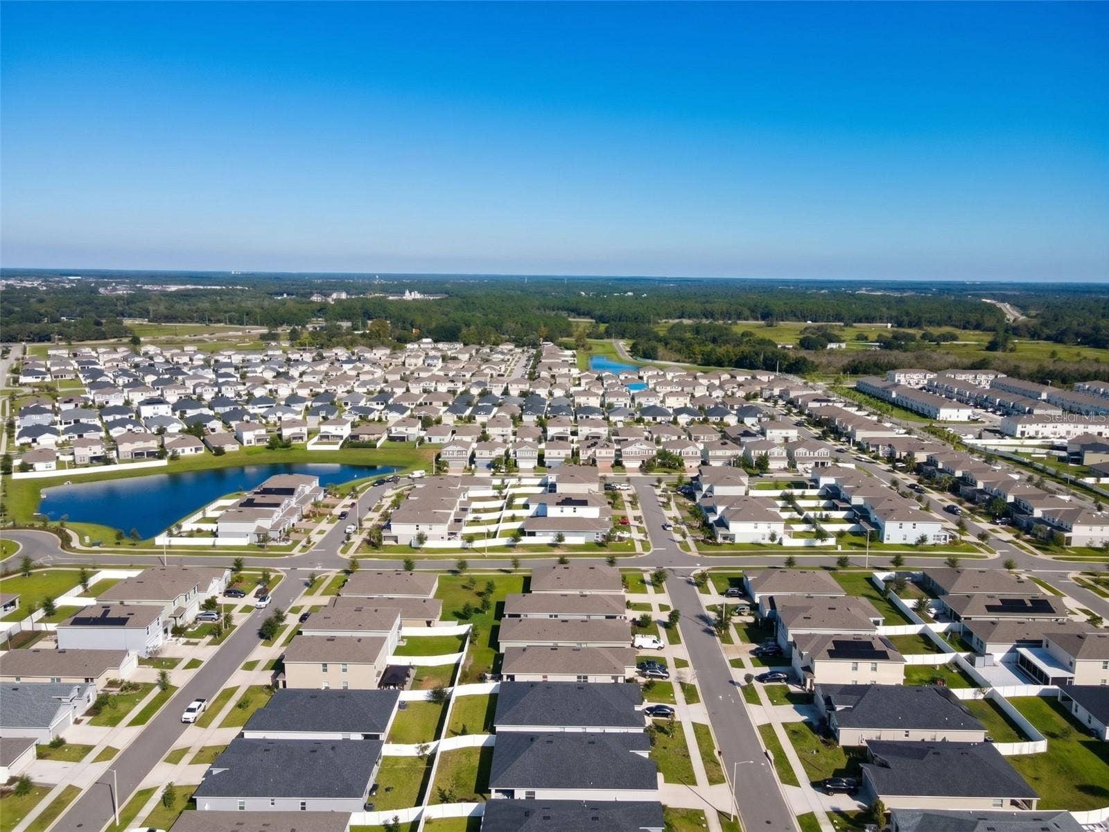 2144 DESERT ROSE DRIVE, Davenport, FL 33837 2144 DESERT ROSE DRIVE, Davenport, FL 33837