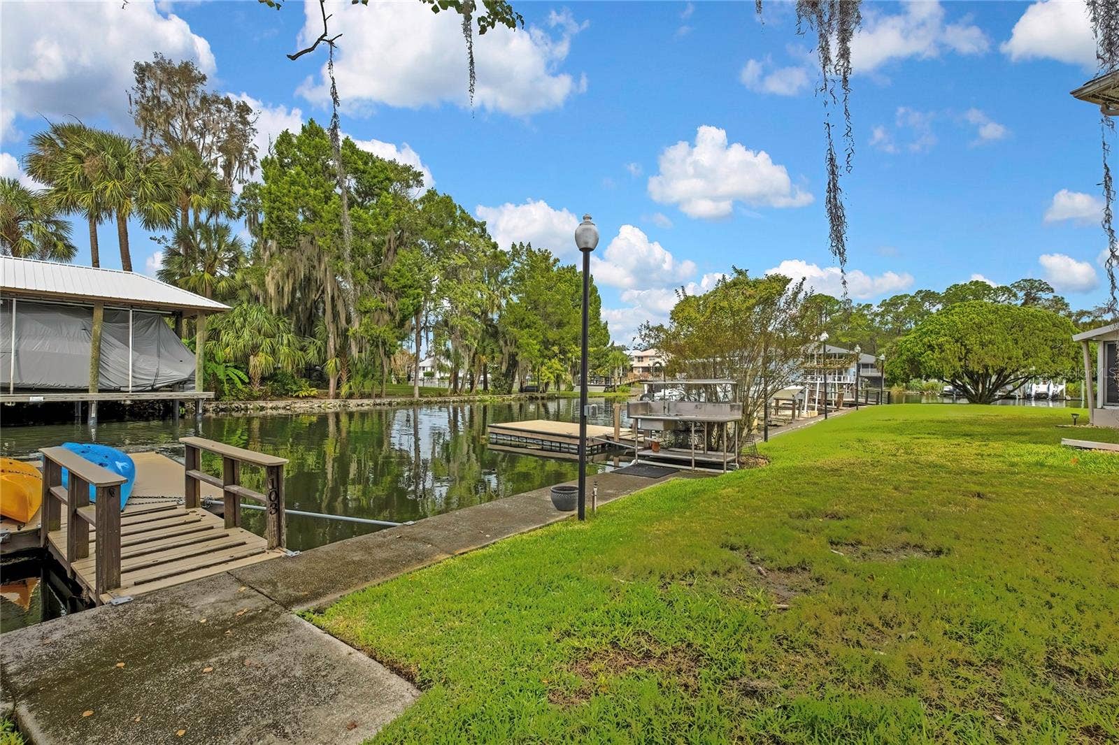 16 BEACH LANE, #101, Crystal River, FL 34429