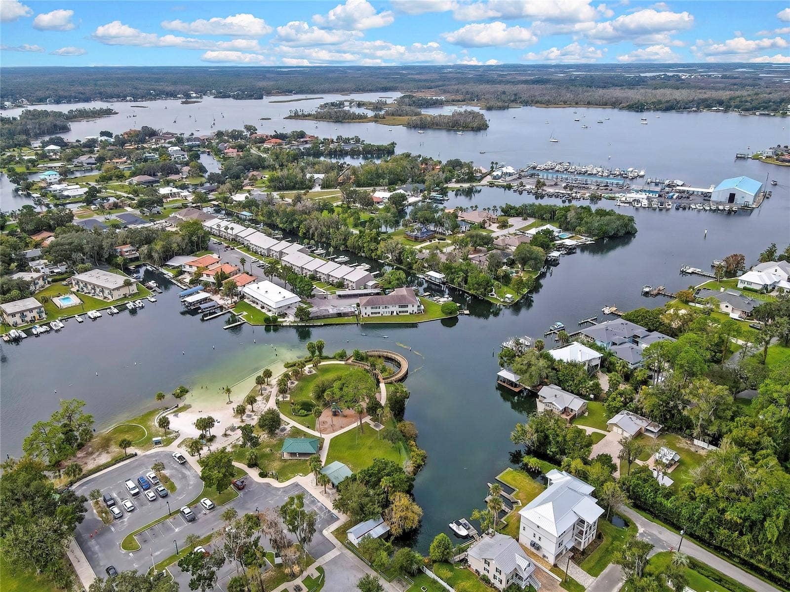 16 BEACH LANE, #101, Crystal River, FL 34429