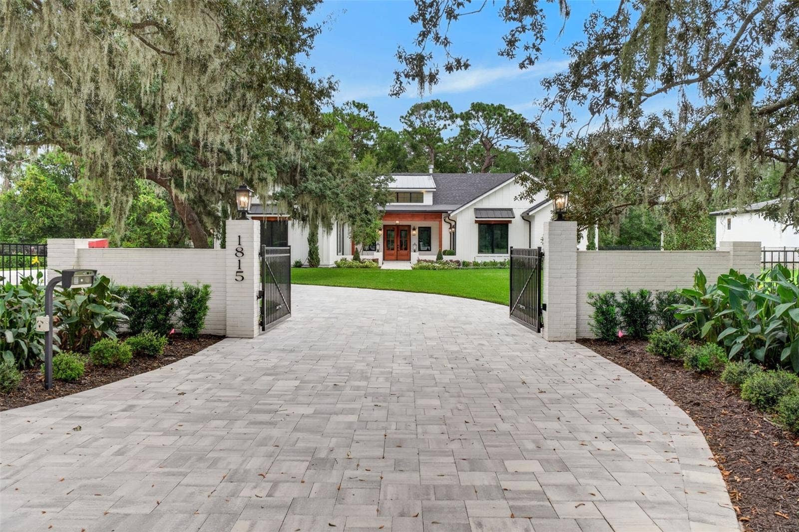 1815 WINDERMERE ROAD, Windermere, FL 34786 Gated entrance for utlimate privacy