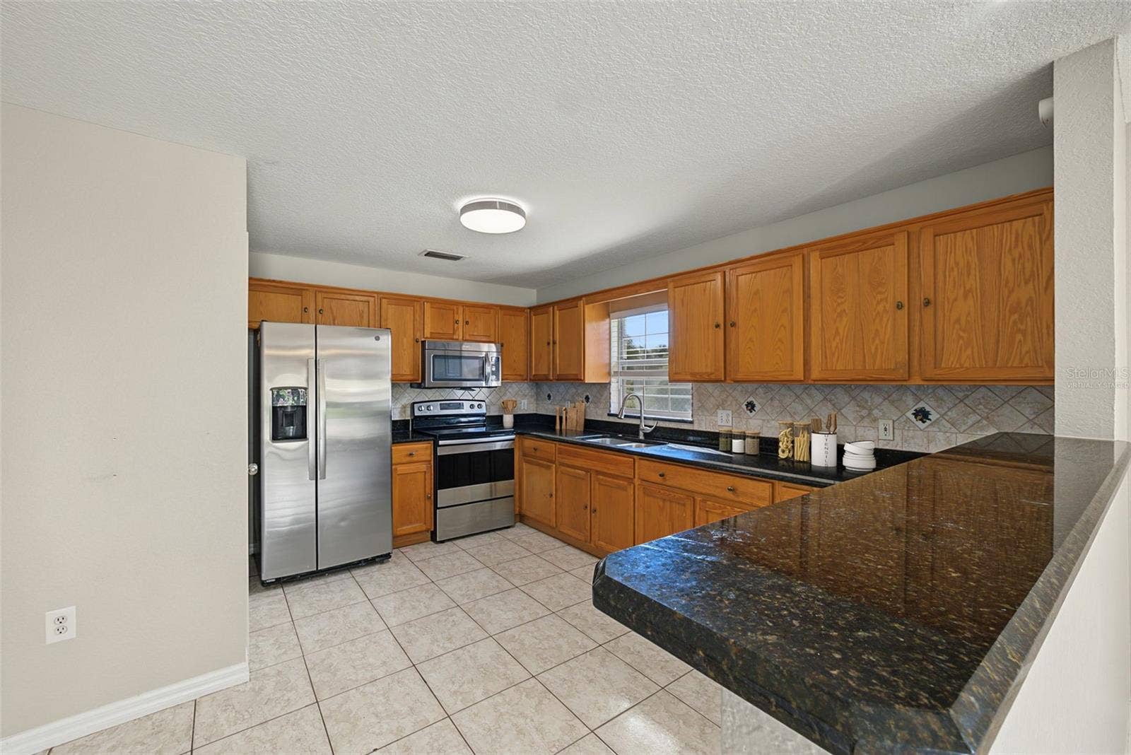 Kitchen (Virtually Staged)