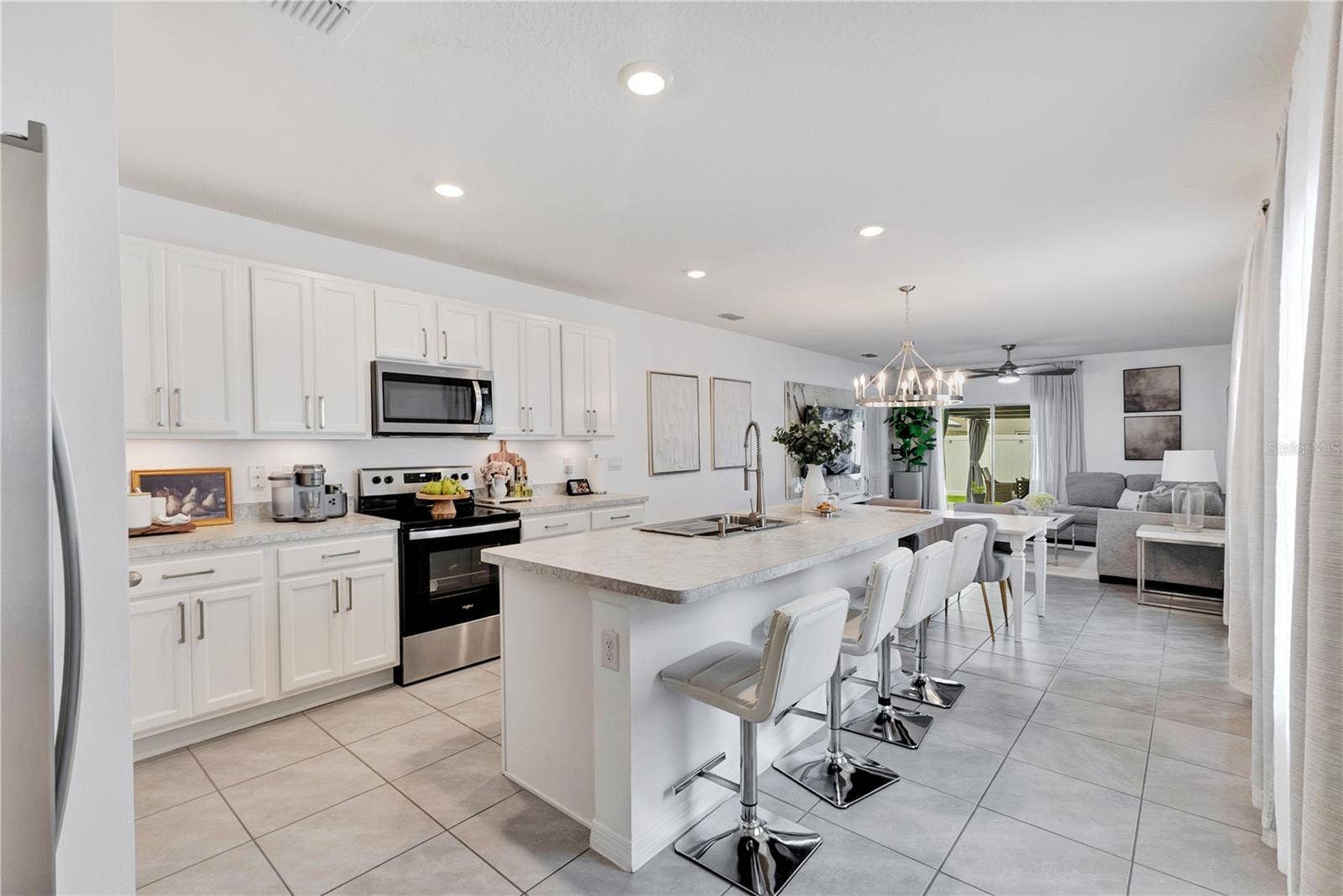 6776 HUNTLEIGH HAMMOCK ROAD, St Cloud, FL 34773
