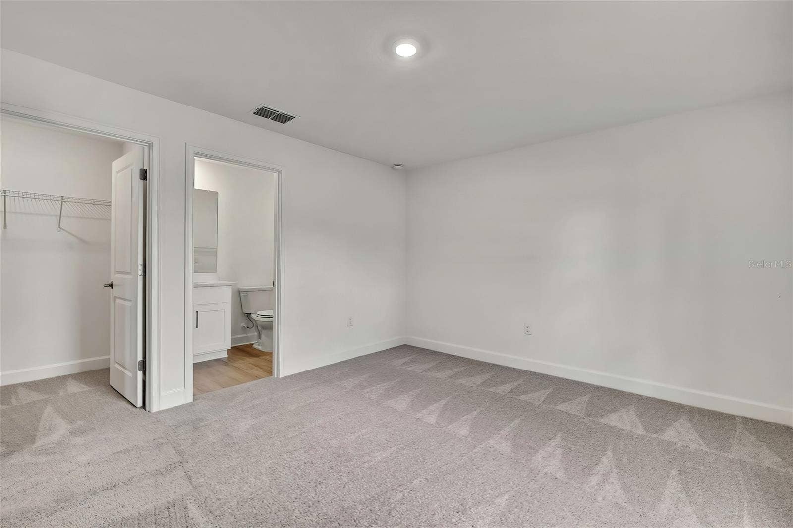 2851 LANDOVER BOULEVARD, Spring Hill, FL 34608