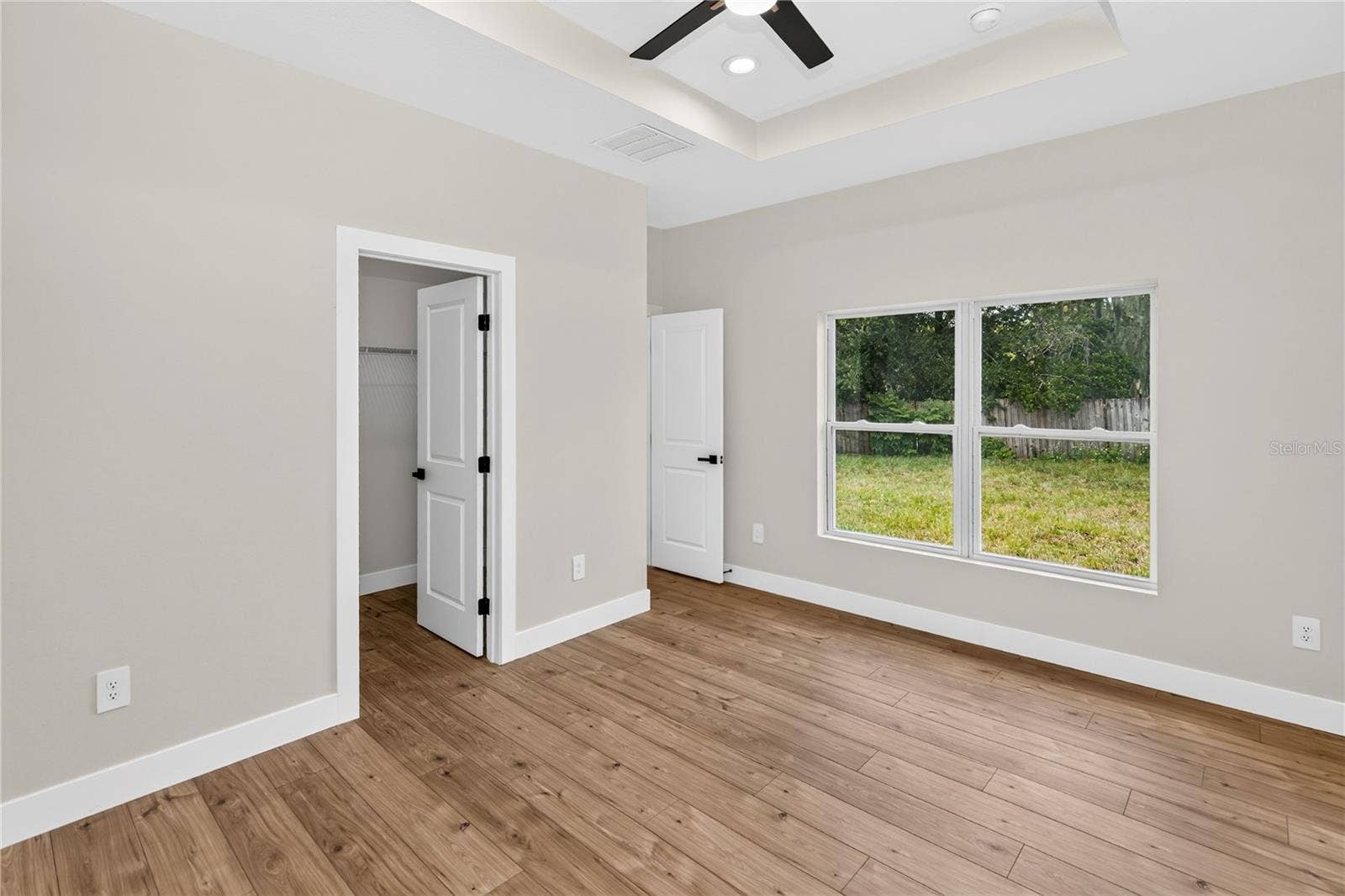 1098 FORT SMITH BLVD, Deltona, FL 32725