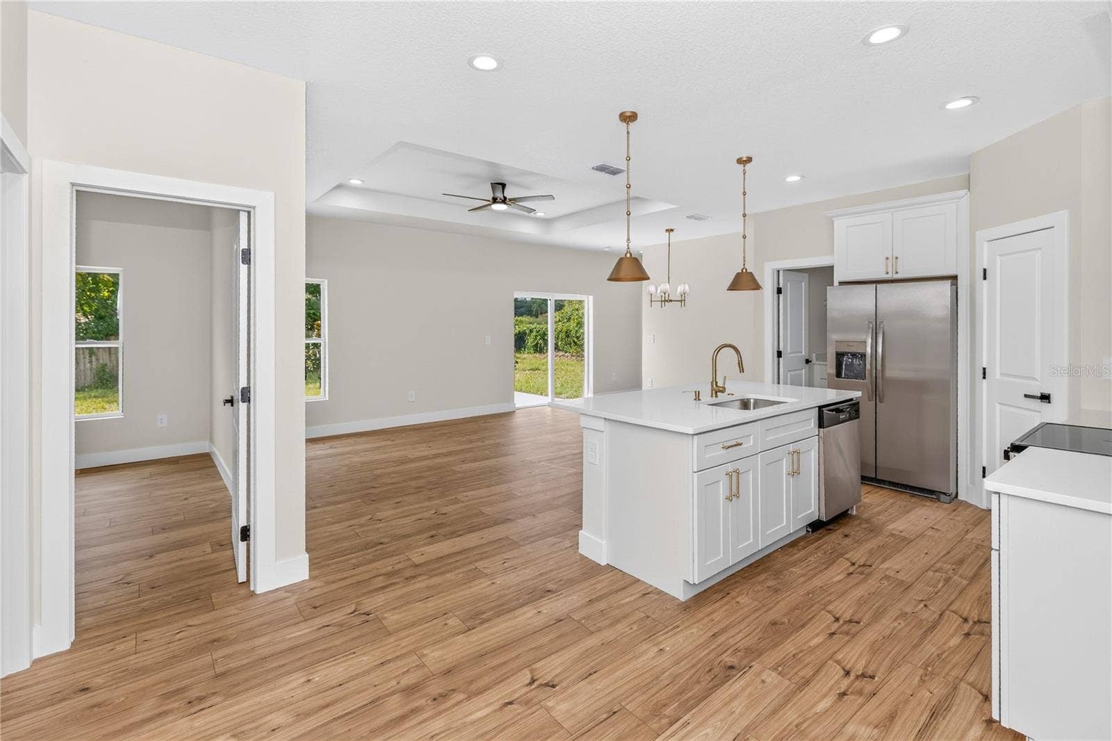 1098 FORT SMITH BLVD, Deltona, FL 32725
