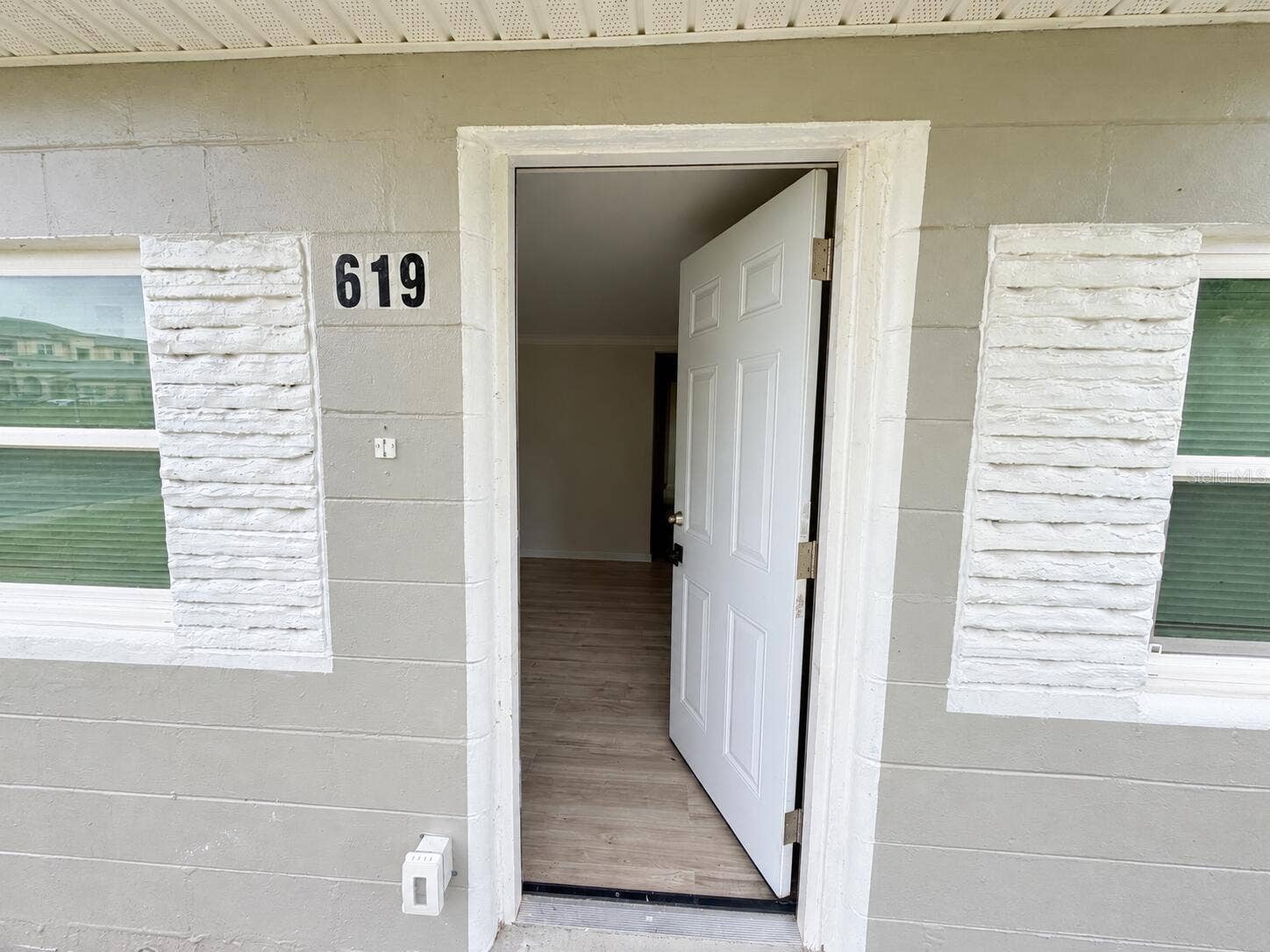 617 PLATEAU AVENUE, Lakeland, FL 33815 617 PLATEAU AVENUE, Lakeland, FL 33815