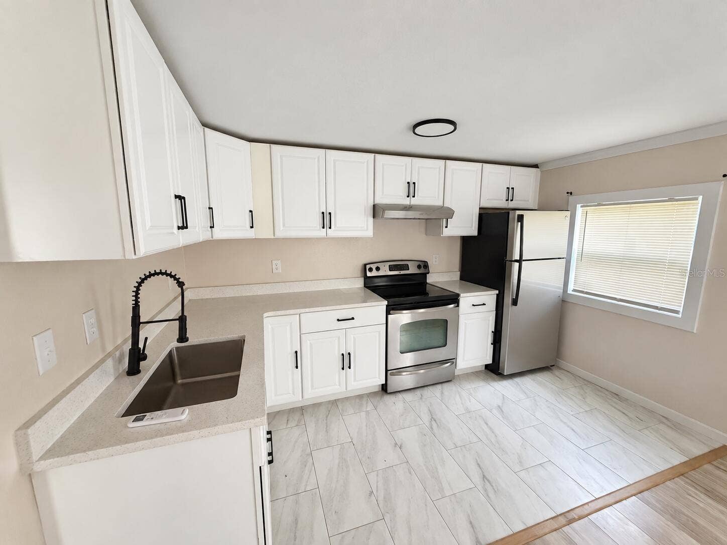 617 PLATEAU AVENUE, Lakeland, FL 33815 617 PLATEAU AVENUE, Lakeland, FL 33815