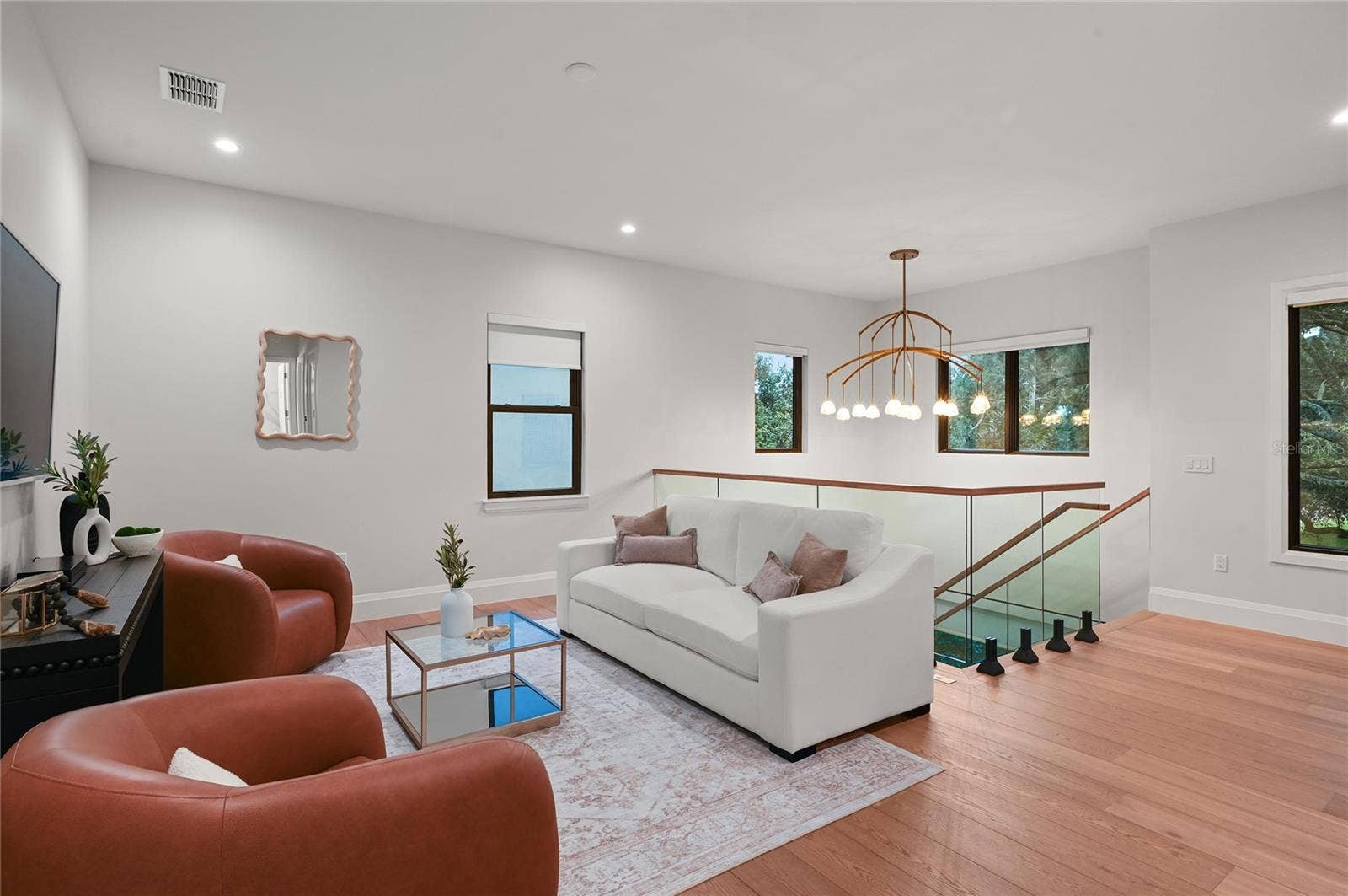 7 W NEW HAMPSHIRE STREET, Orlando, FL 32804