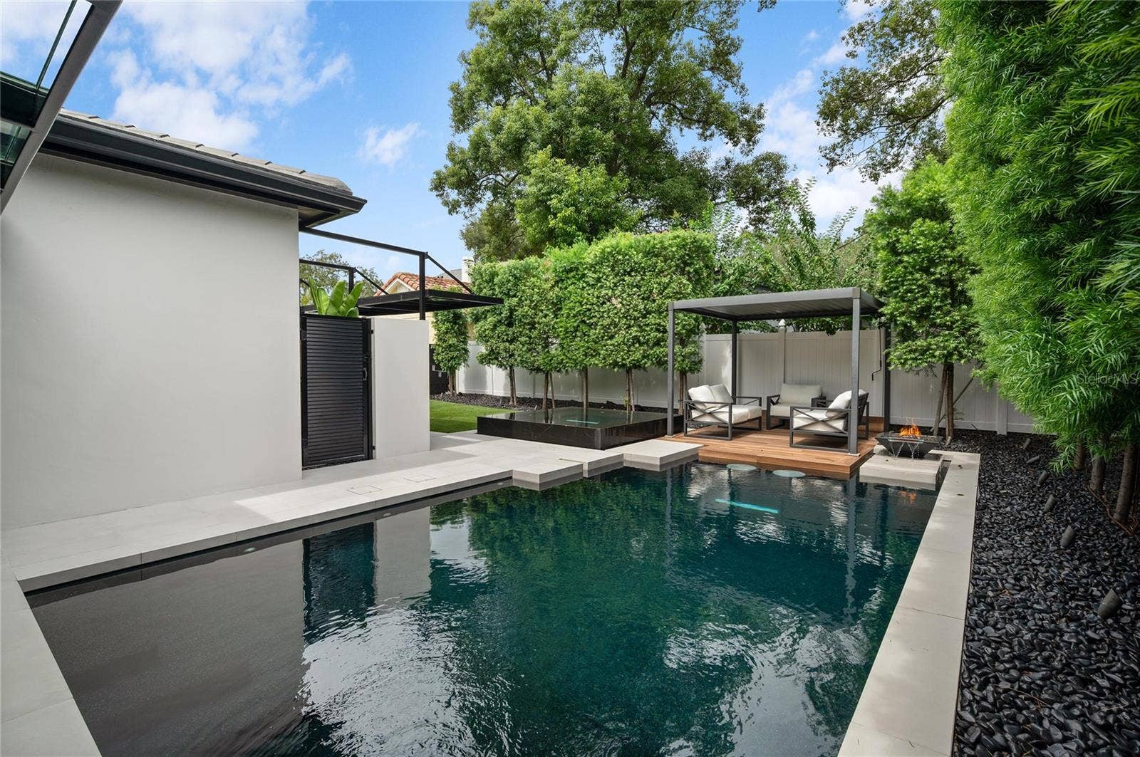 7 W NEW HAMPSHIRE STREET, Orlando, FL 32804