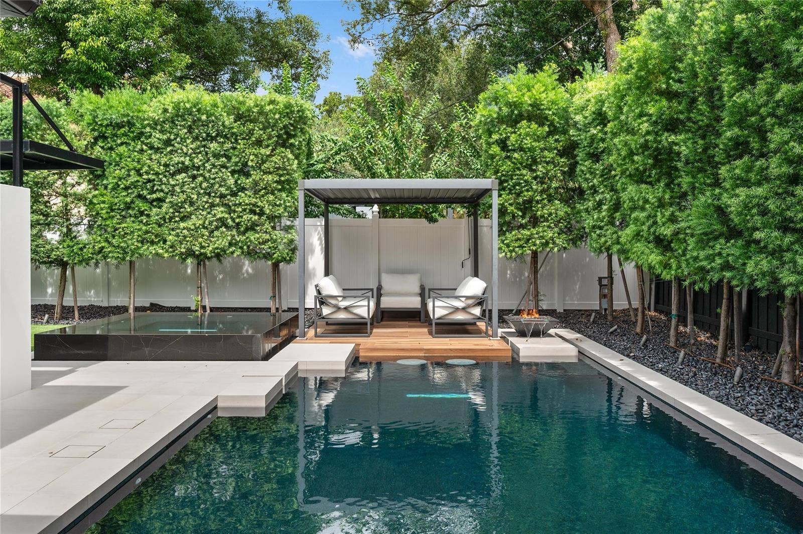 7 W NEW HAMPSHIRE STREET, Orlando, FL 32804