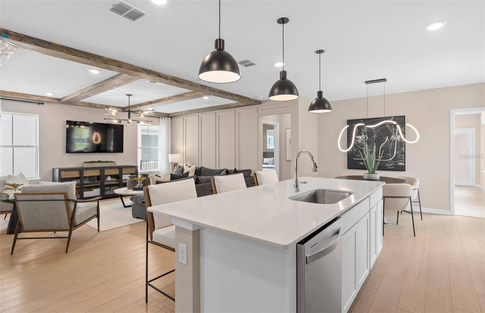 10969 HEATHER HAVEN STREET, Orlando, FL 32829 Model Home Design Only. Pictures and furnishings are for illustrative purposes only. Elevations, colors and options may vary. Furniture is for model home staging only.