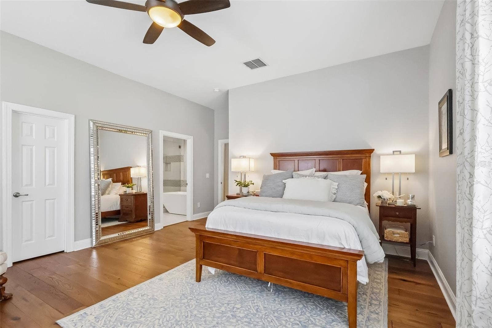 8229 TIBET BUTLER DRIVE, Windermere, FL 34786 8229 TIBET BUTLER DRIVE, Windermere, FL 34786