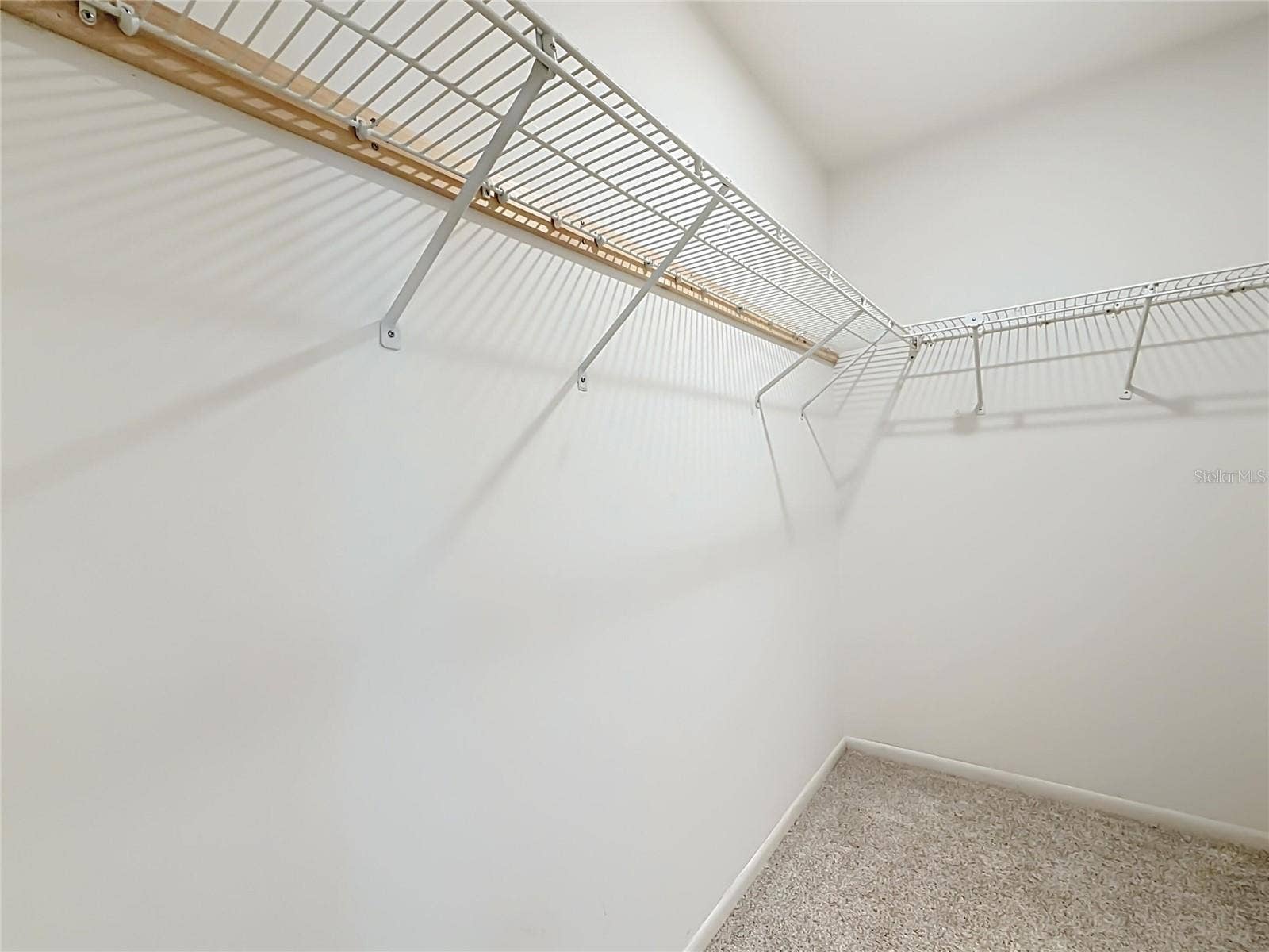 10617 SEMINOLE FOREST STREET E, Seminole, FL 33778 10617 SEMINOLE FOREST STREET E, Seminole, FL 33778