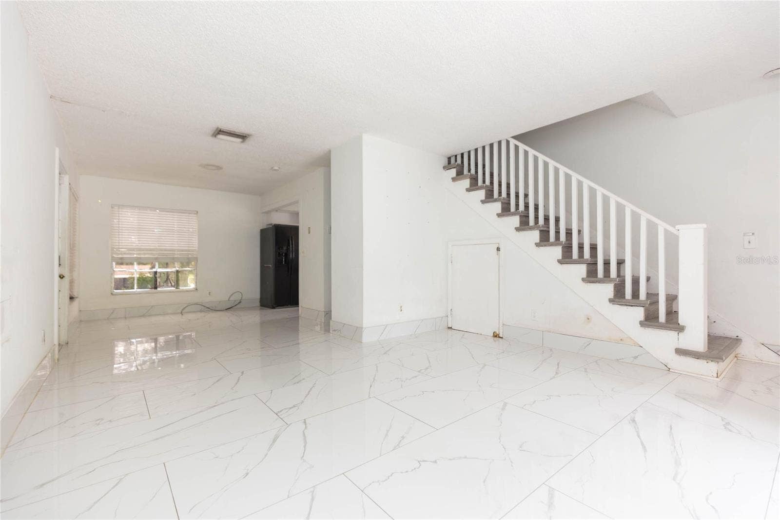 1718 E MULBERRY DRIVE, Tampa, FL 33604 1718 E MULBERRY DRIVE, Tampa, FL 33604