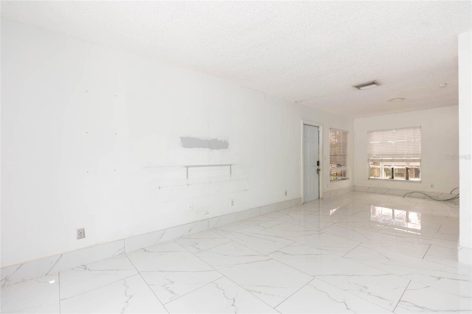 1718 E MULBERRY DRIVE, Tampa, FL 33604 1718 E MULBERRY DRIVE, Tampa, FL 33604