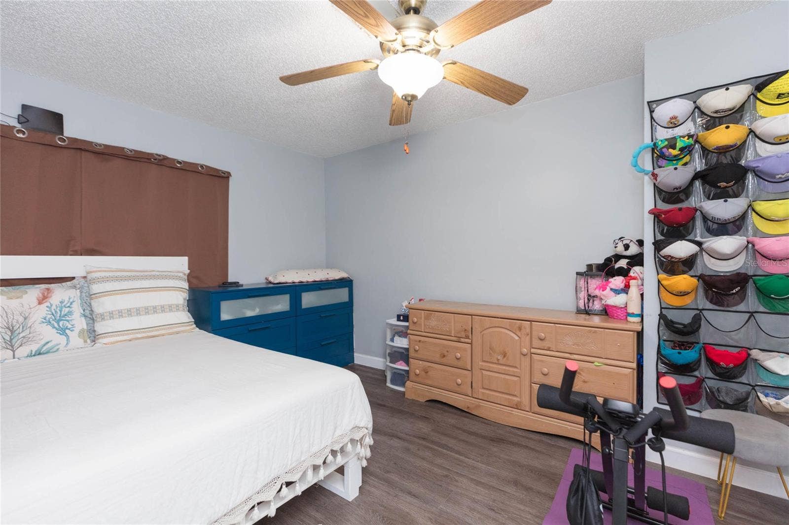 1718 E MULBERRY DRIVE, Tampa, FL 33604 1718 E MULBERRY DRIVE, Tampa, FL 33604