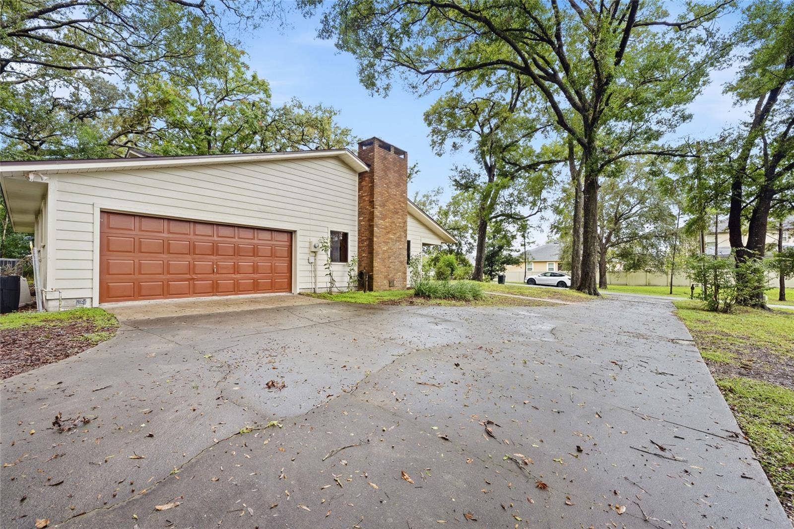 2439 ROYAL ROAD, Deland, FL 32724