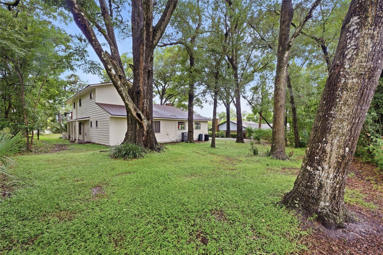 2439 ROYAL ROAD, Deland, FL 32724
