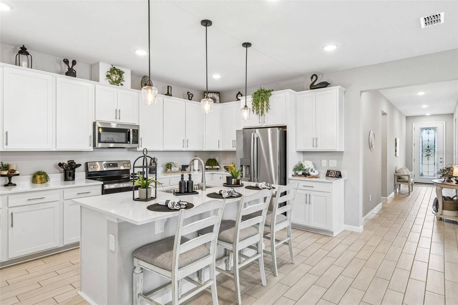 10381 CHURCH HAMMOCK ROAD, Leesburg, FL 34788 10381 CHURCH HAMMOCK ROAD, Leesburg, FL 34788