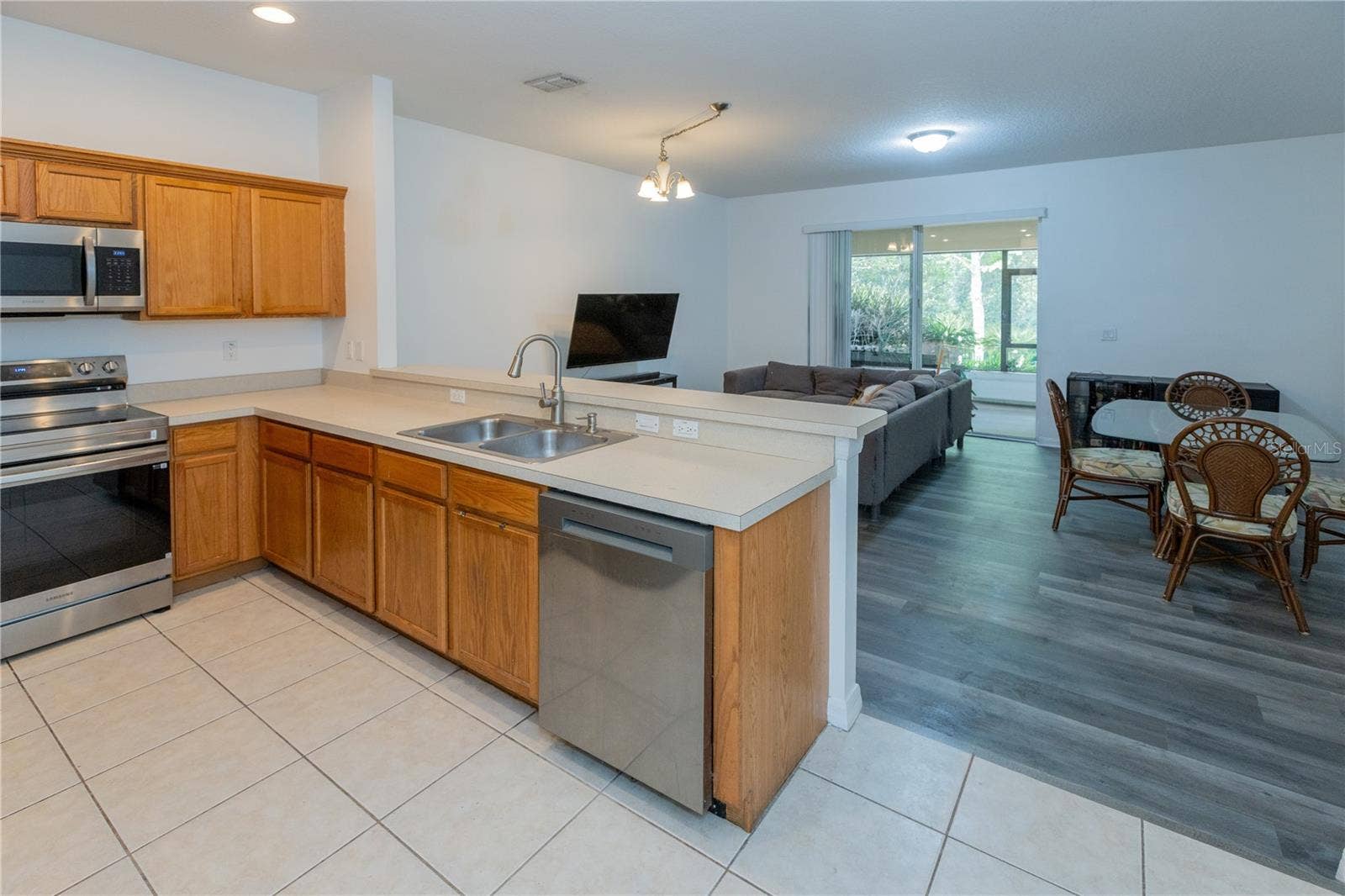 2852 TANZANITE TERRACE, Kissimmee, FL 34758 Kitchen/Living/Dining Combo