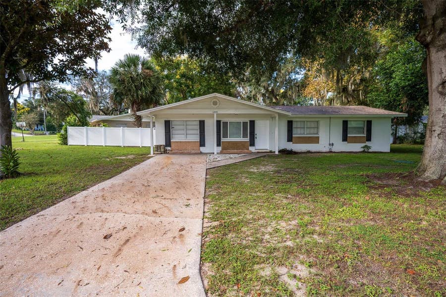 Property photo for 6808 FERN CIRCLE, Leesburg, FL