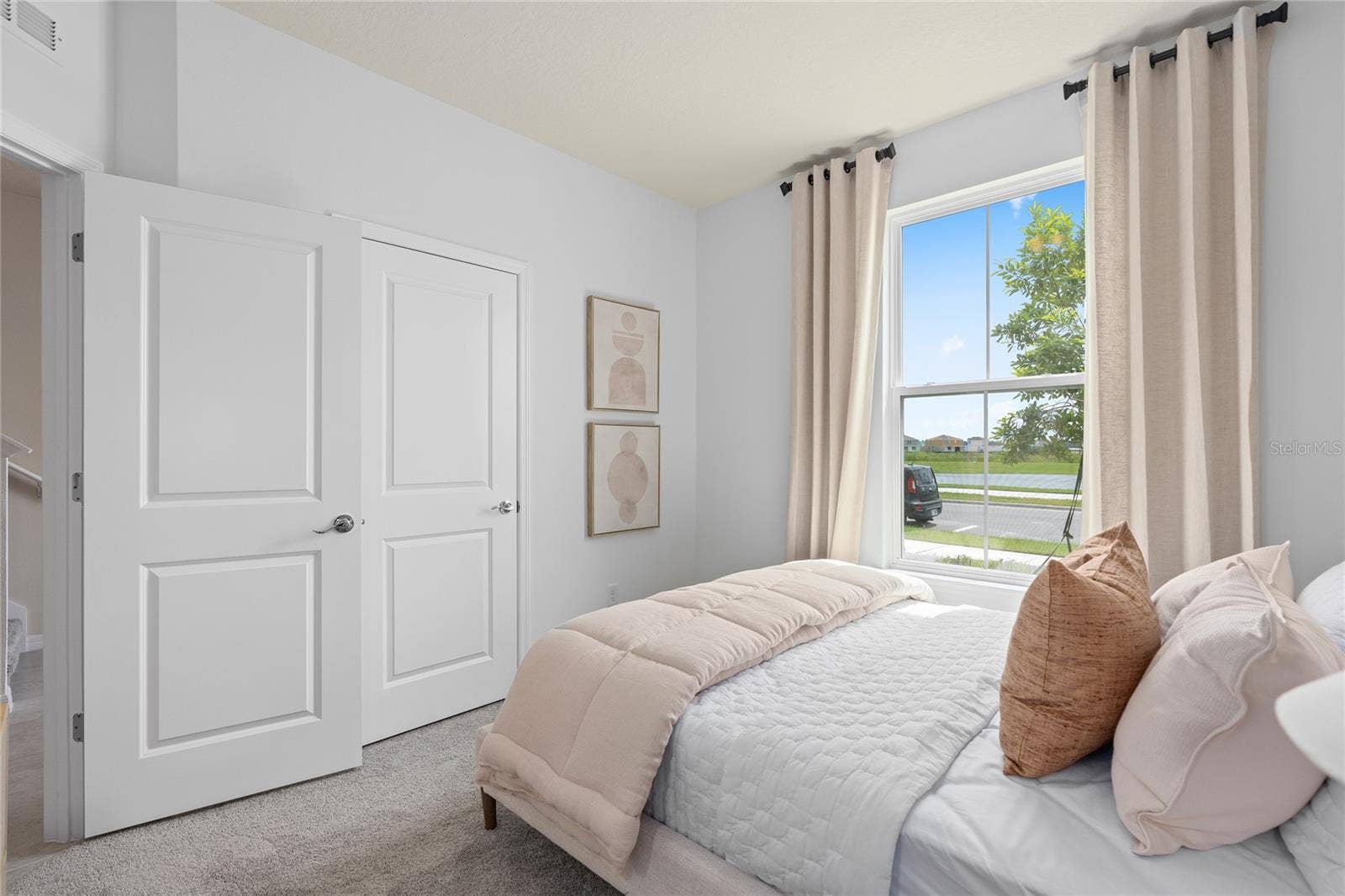 6403 ARGENT WOOD DRIVE, Winter Garden, FL 34787 Model Home Design Only. Pictures and furnishings are for illustrative purposes only. Elevations, colors and options may vary. Furniture is for model home staging only.