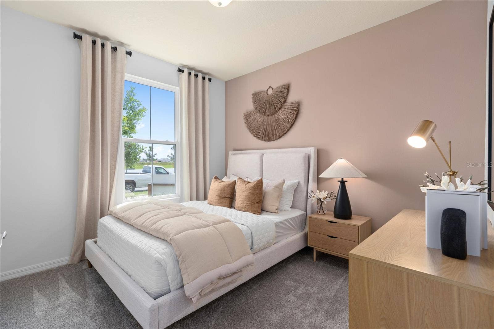 6403 ARGENT WOOD DRIVE, Winter Garden, FL 34787 Model Home Design Only. Pictures and furnishings are for illustrative purposes only. Elevations, colors and options may vary. Furniture is for model home staging only.