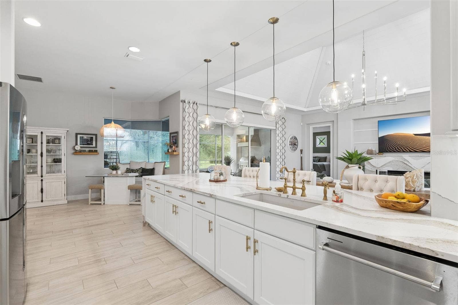 8400 BRIDGEPORT BAY CIRCLE, Mount Dora, FL 32757