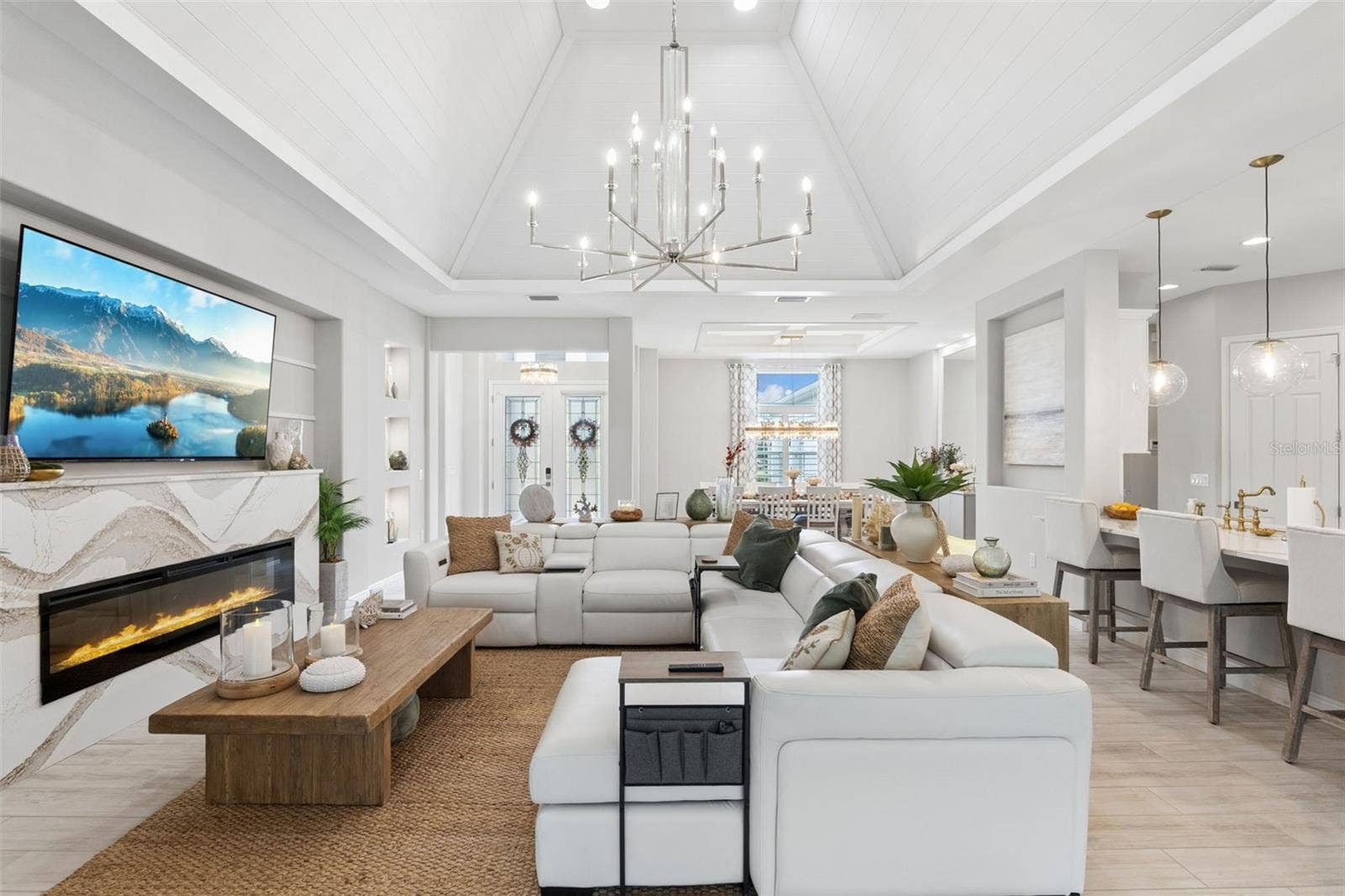 8400 BRIDGEPORT BAY CIRCLE, Mount Dora, FL 32757