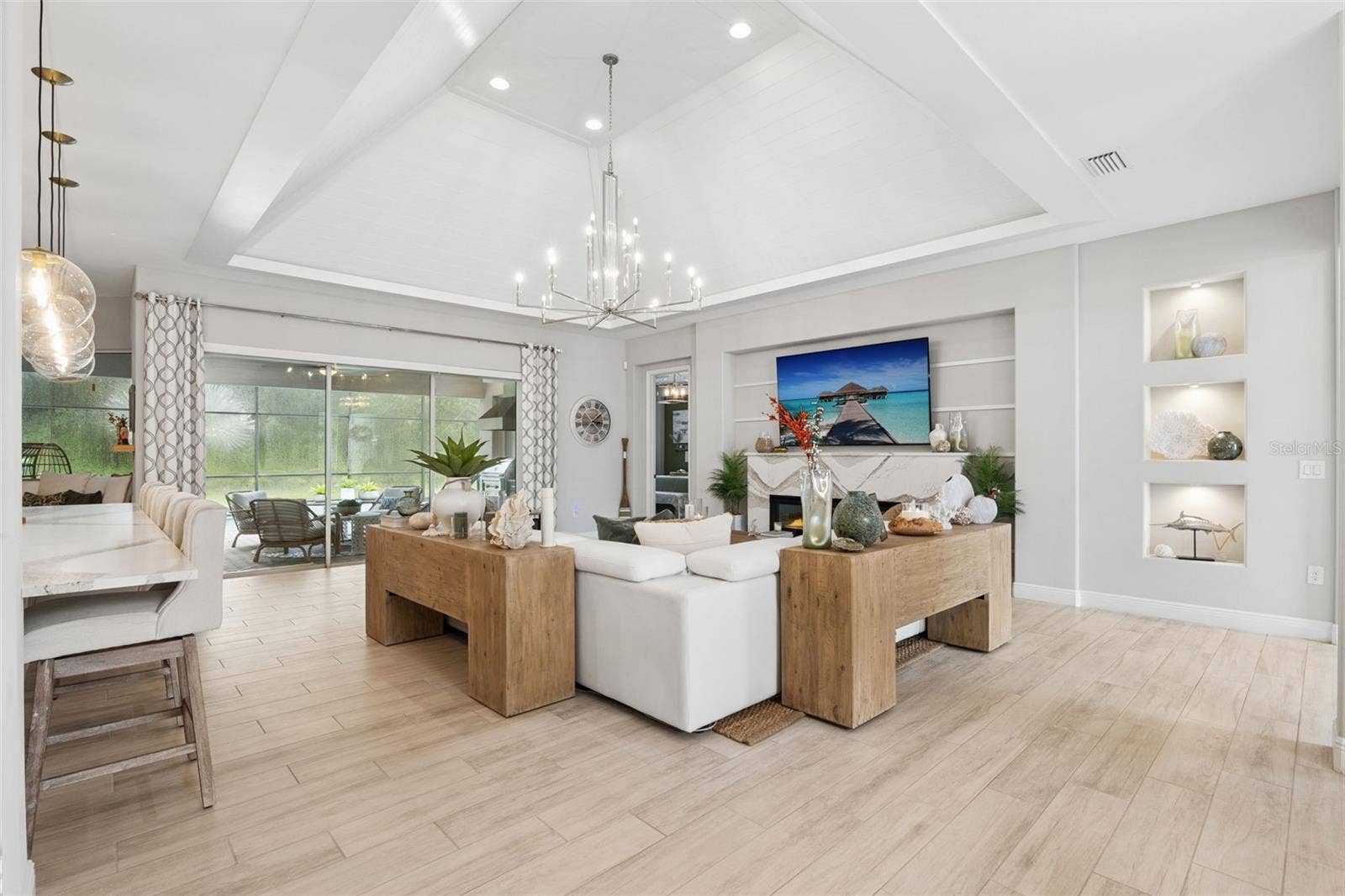 8400 BRIDGEPORT BAY CIRCLE, Mount Dora, FL 32757