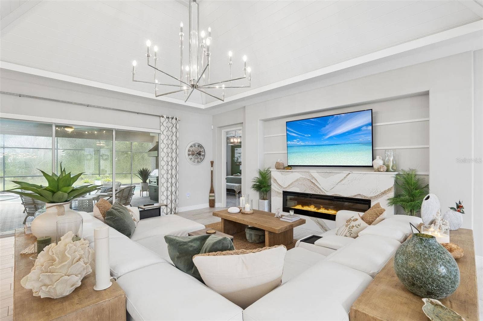 8400 BRIDGEPORT BAY CIRCLE, Mount Dora, FL 32757