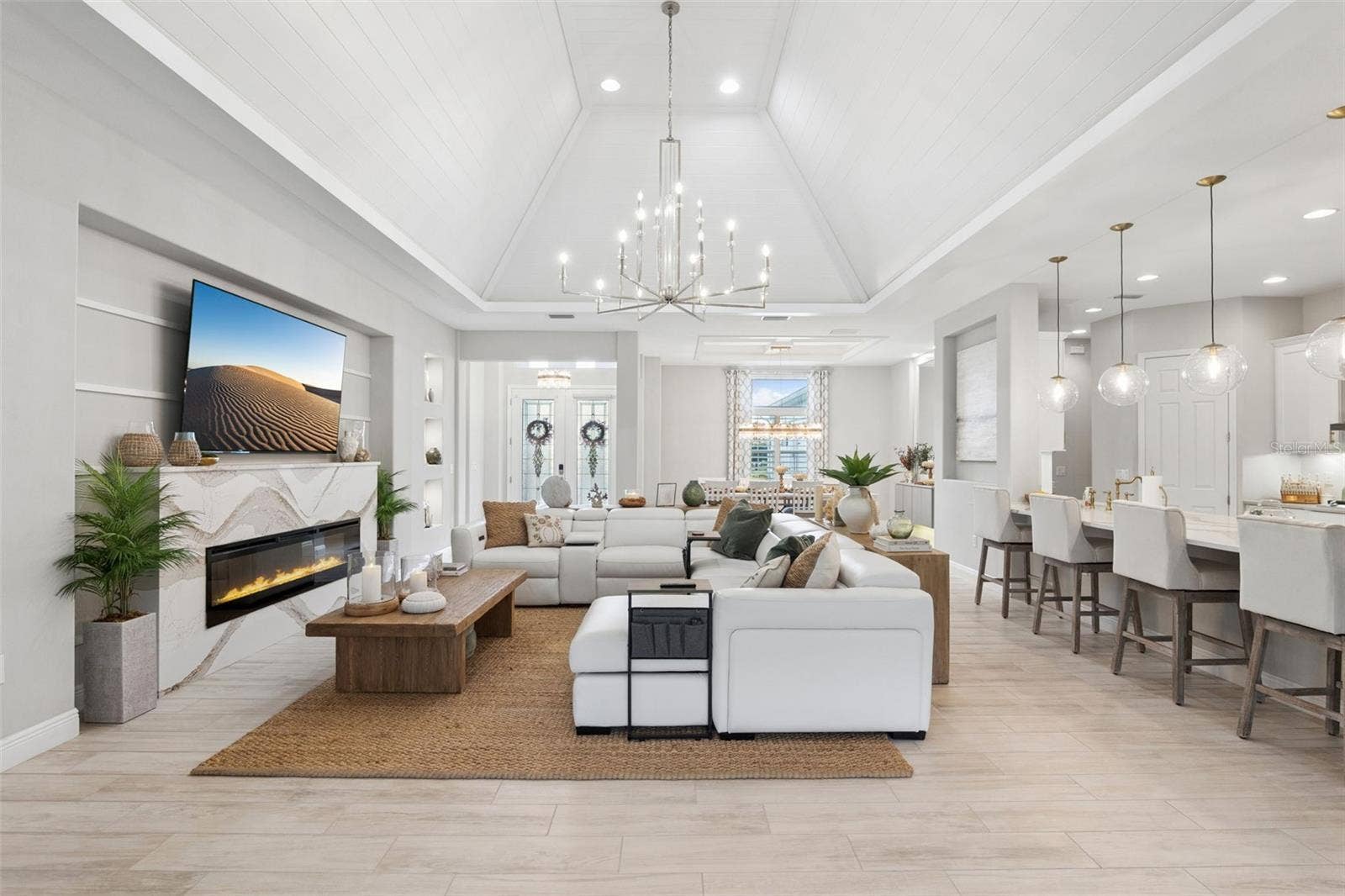 8400 BRIDGEPORT BAY CIRCLE, Mount Dora, FL 32757
