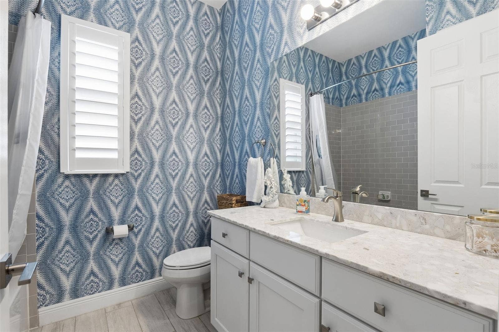 8400 BRIDGEPORT BAY CIRCLE, Mount Dora, FL 32757