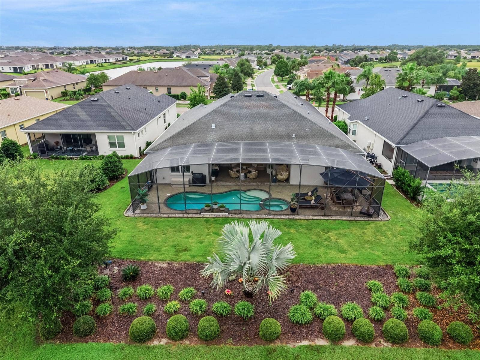 8400 BRIDGEPORT BAY CIRCLE, Mount Dora, FL 32757