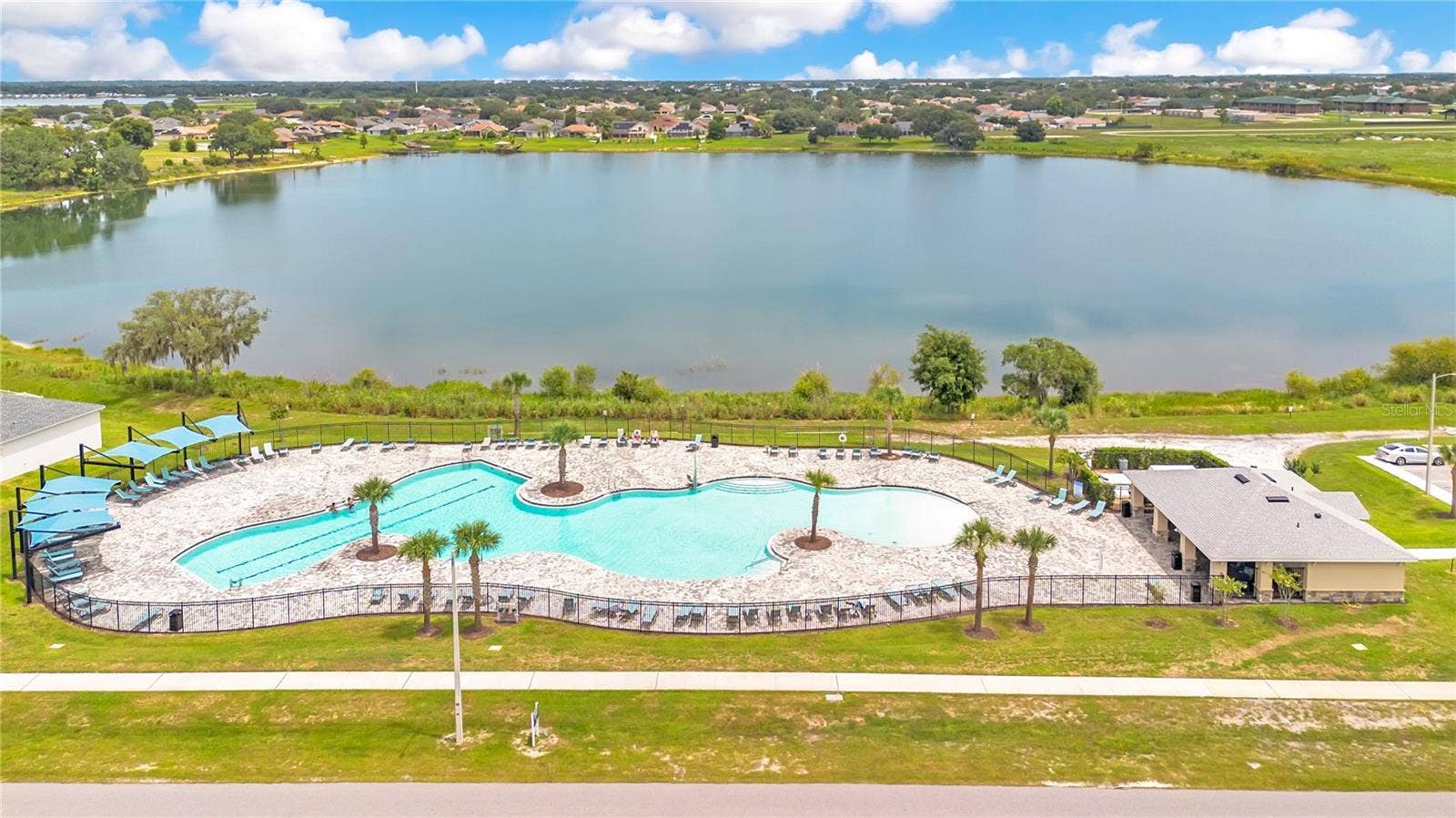1831 CARNOSTIE ROAD, Winter Haven, FL 33884 1831 CARNOSTIE ROAD, Winter Haven, FL 33884