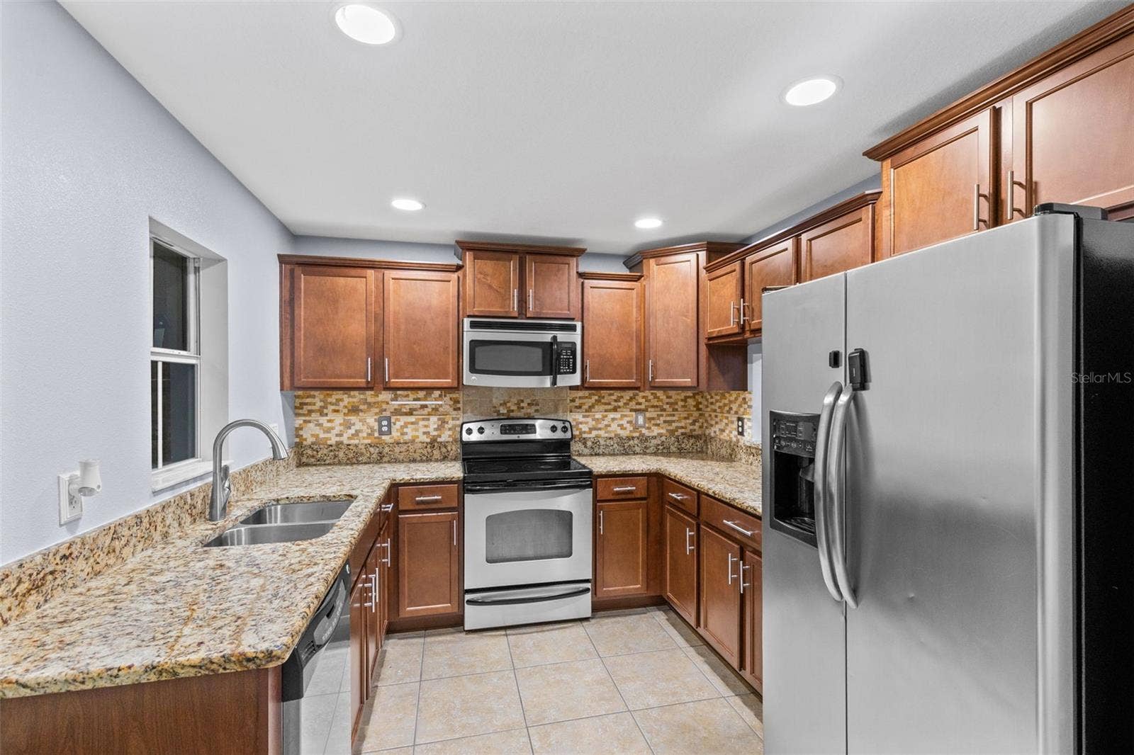 212 CARINA CIRCLE, Sanford, FL 32773