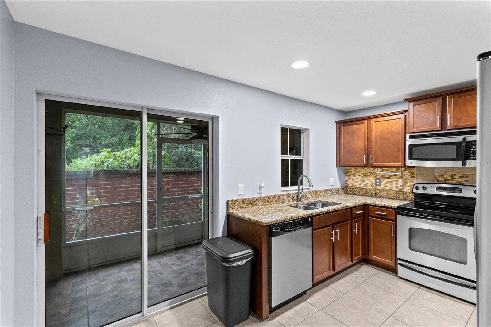 212 CARINA CIRCLE, Sanford, FL 32773