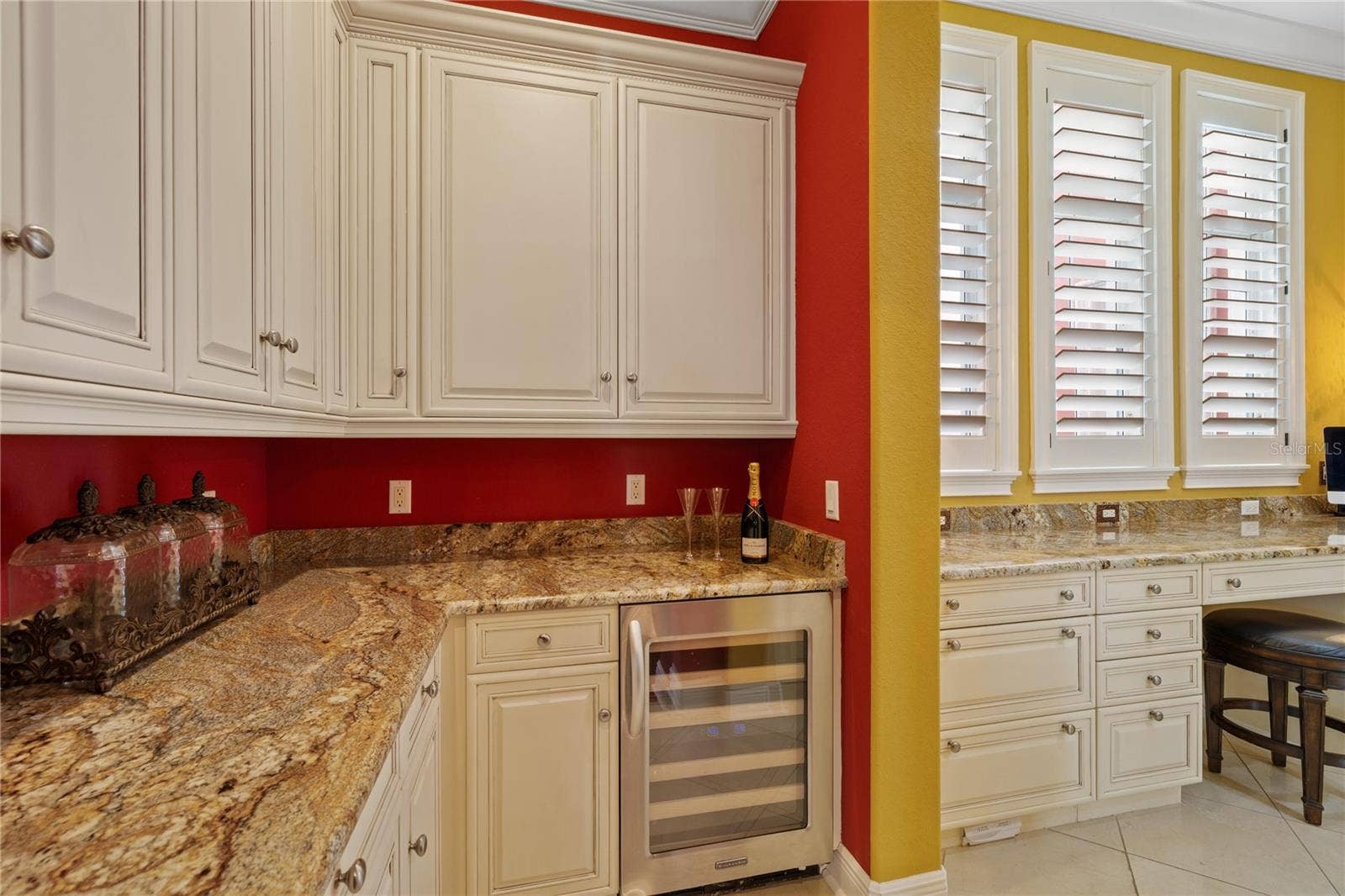 4912 YACHT CLUB, Tampa, FL 33616 4912 YACHT CLUB, Tampa, FL 33616