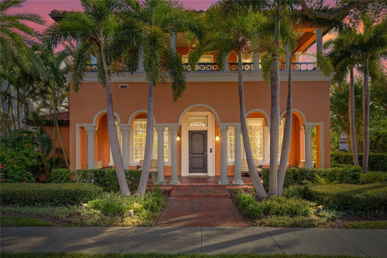 4912 YACHT CLUB, Tampa, FL 33616 4912 YACHT CLUB, Tampa, FL 33616