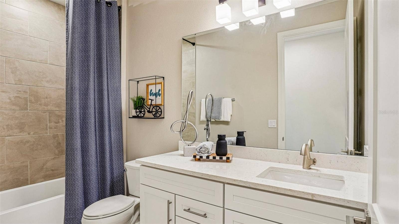 759 JUNONIA BOULEVARD, New Smyrna Beach, FL 32168 759 JUNONIA BOULEVARD, New Smyrna Beach, FL 32168