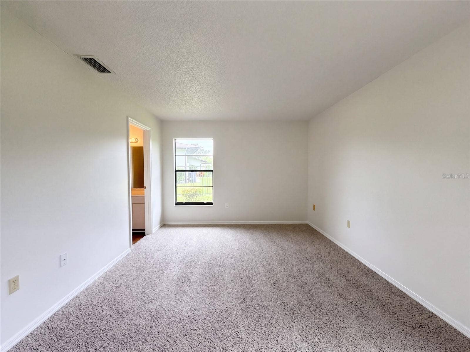 6410 HERITAGE LANE, Bradenton, FL 34209 6410 HERITAGE LANE, Bradenton, FL 34209