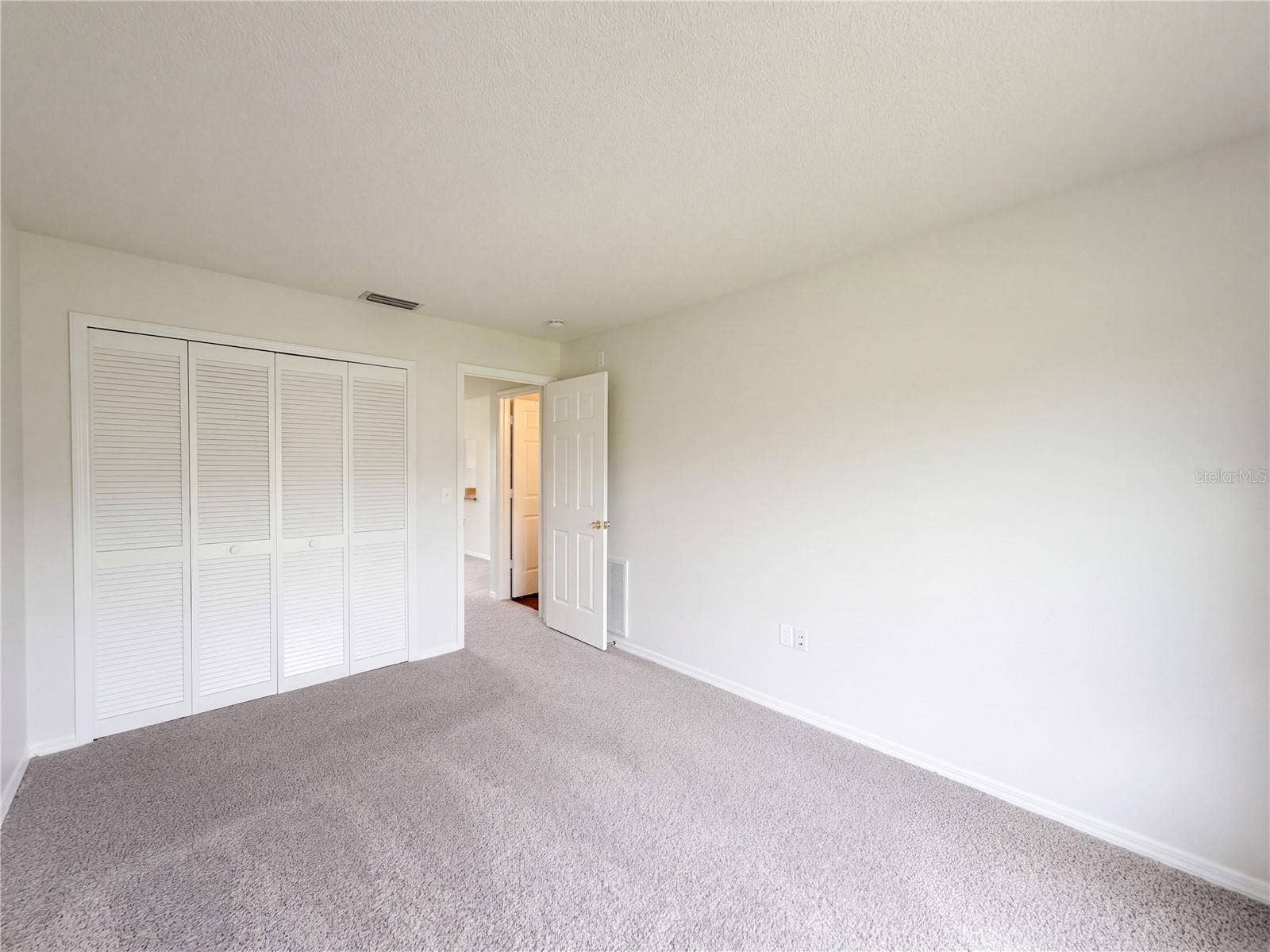 6410 HERITAGE LANE, Bradenton, FL 34209 6410 HERITAGE LANE, Bradenton, FL 34209