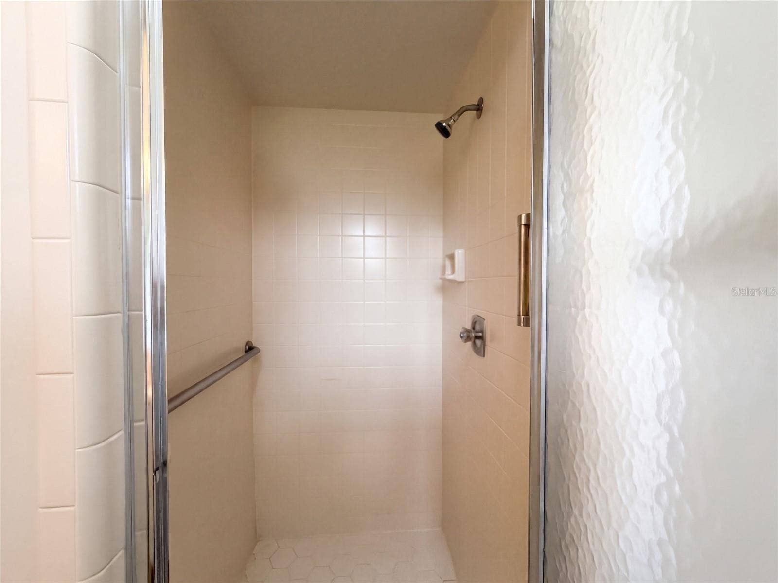 6410 HERITAGE LANE, Bradenton, FL 34209 6410 HERITAGE LANE, Bradenton, FL 34209