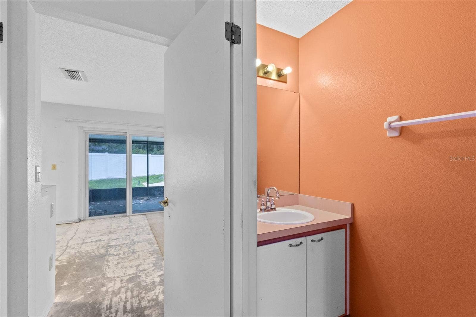 2704 ESTEP COURT, Ocoee, FL 34761