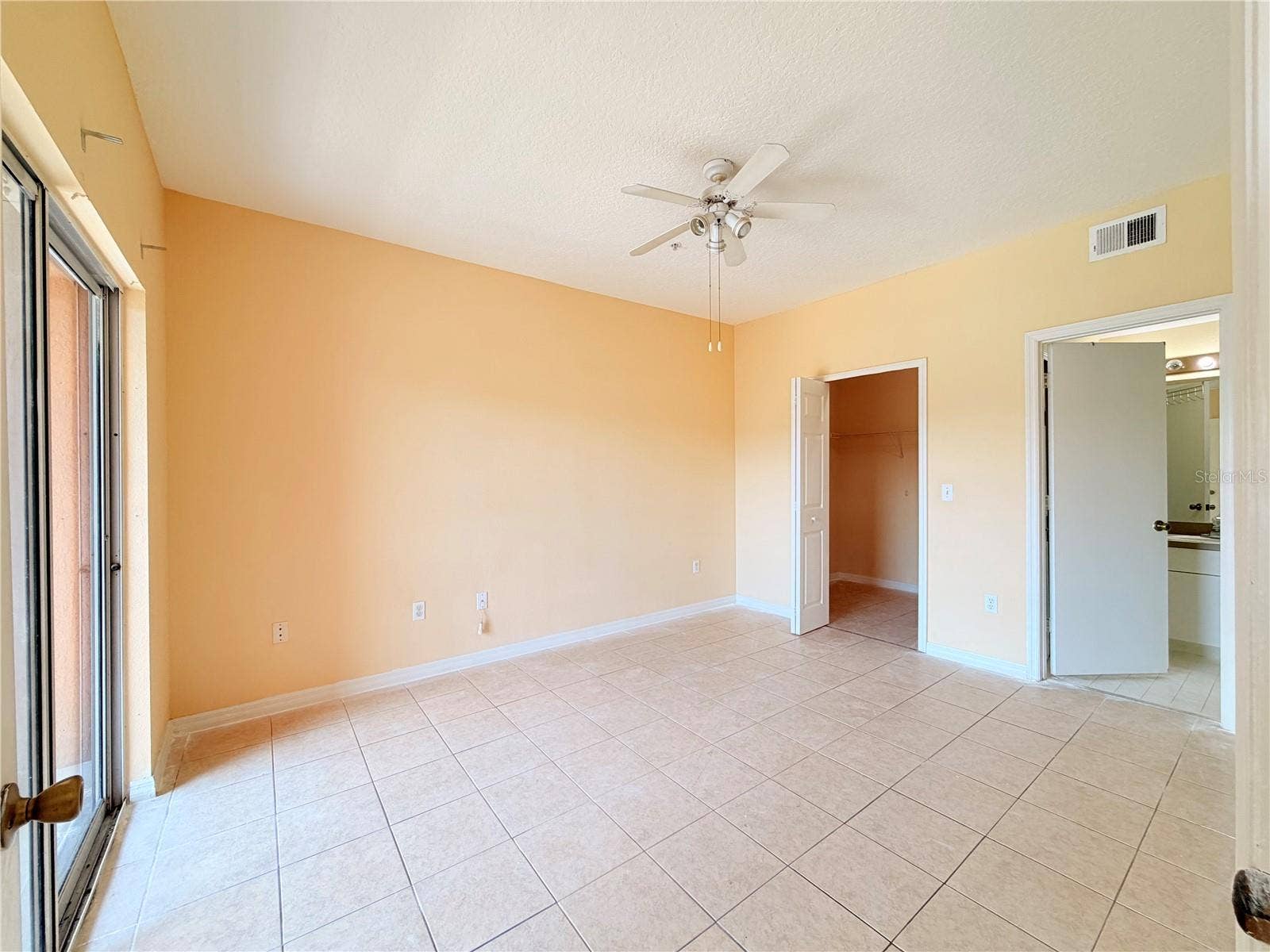 5500 METROWEST BOULEVARD, #14-308, Orlando, FL 32811 5500 METROWEST BOULEVARD, #14-308, Orlando, FL 32811