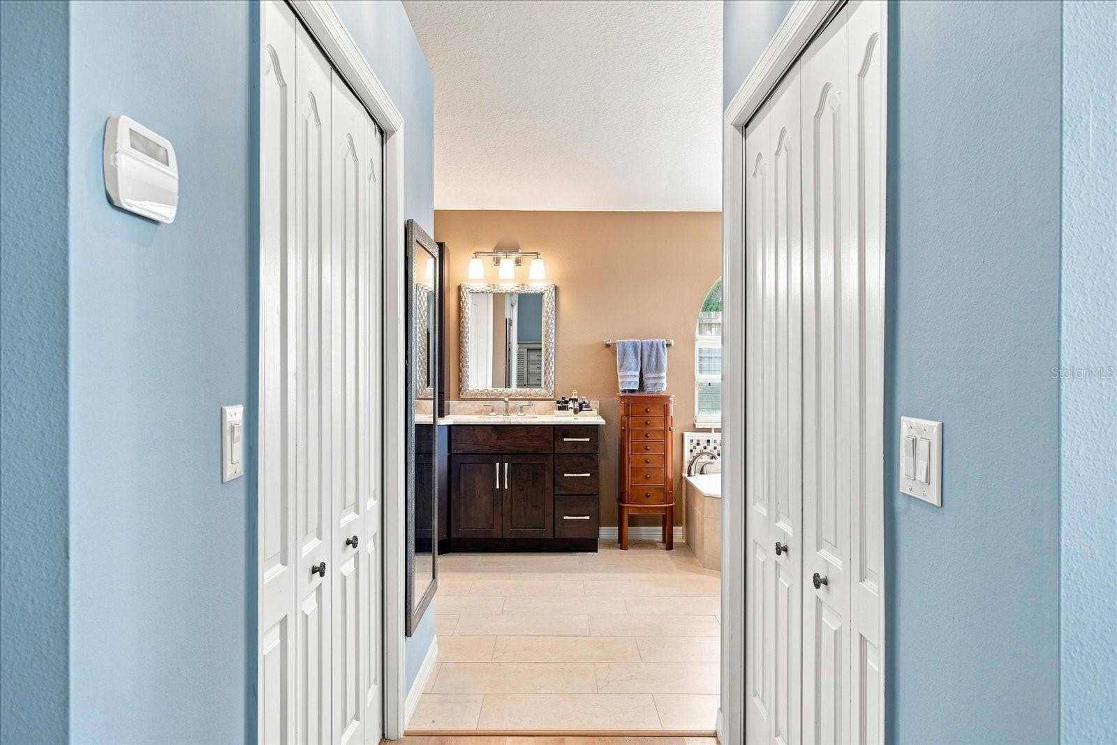 1660 SWEETWATER WEST CIRCLE, Apopka, FL 32712