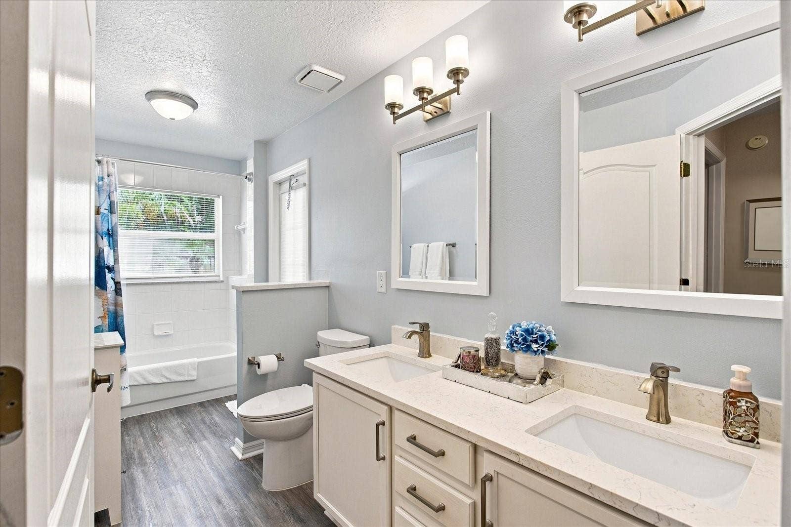 1660 SWEETWATER WEST CIRCLE, Apopka, FL 32712