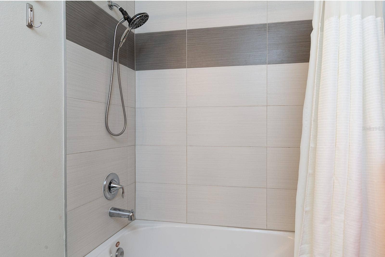 1653 RETREAT CIRCLE, Clermont, FL 34714 1653 RETREAT CIRCLE, Clermont, FL 34714