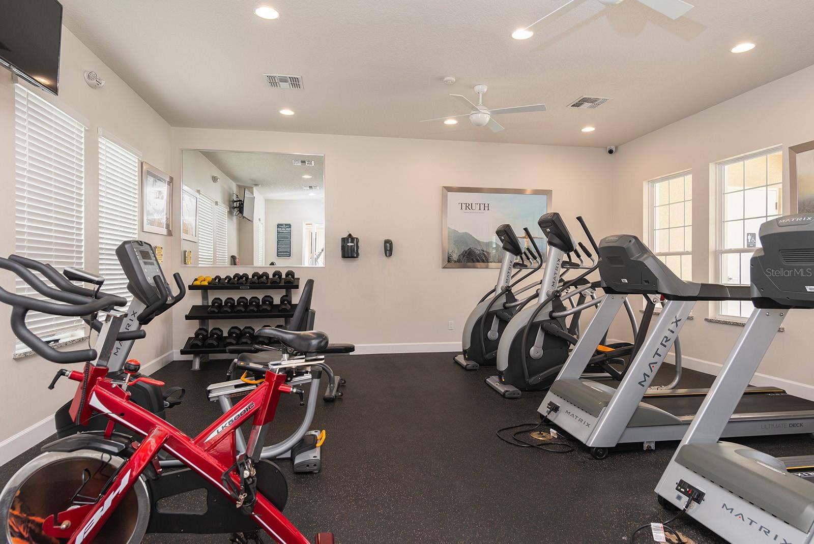 1653 RETREAT CIRCLE, Clermont, FL 34714 1653 RETREAT CIRCLE, Clermont, FL 34714